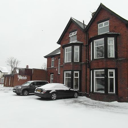 Lisdoonie Hotel Barrow-in-Furness Bagian luar foto